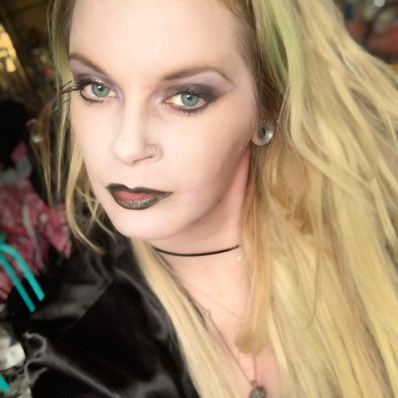 👋 - Picture 3 of 4